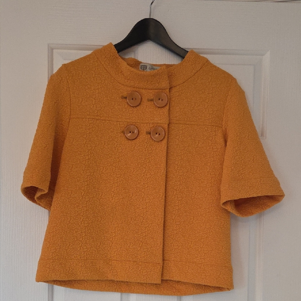 ANTHRO Tatum & Olivia Short Sleeve Jacket with Button Details